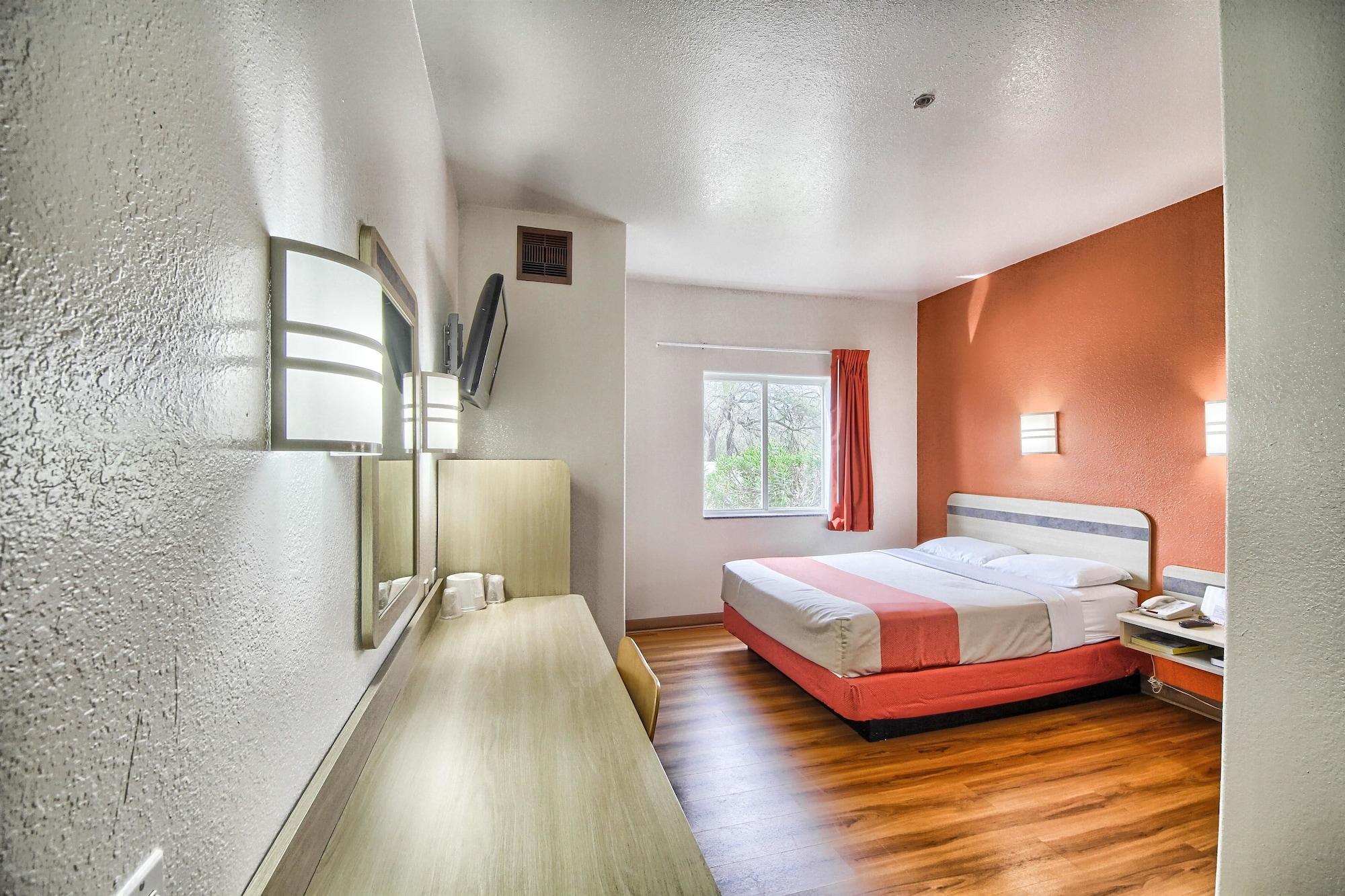Motel 6-Mission, Tx מראה חיצוני תמונה